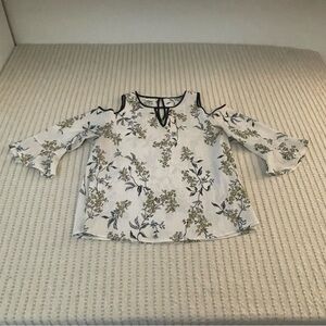 Maurices Floral Blouse - Size: Large